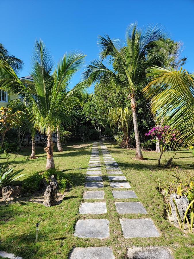 Aparthotel Pineapple Fields Governor S Harbour Exterior foto
