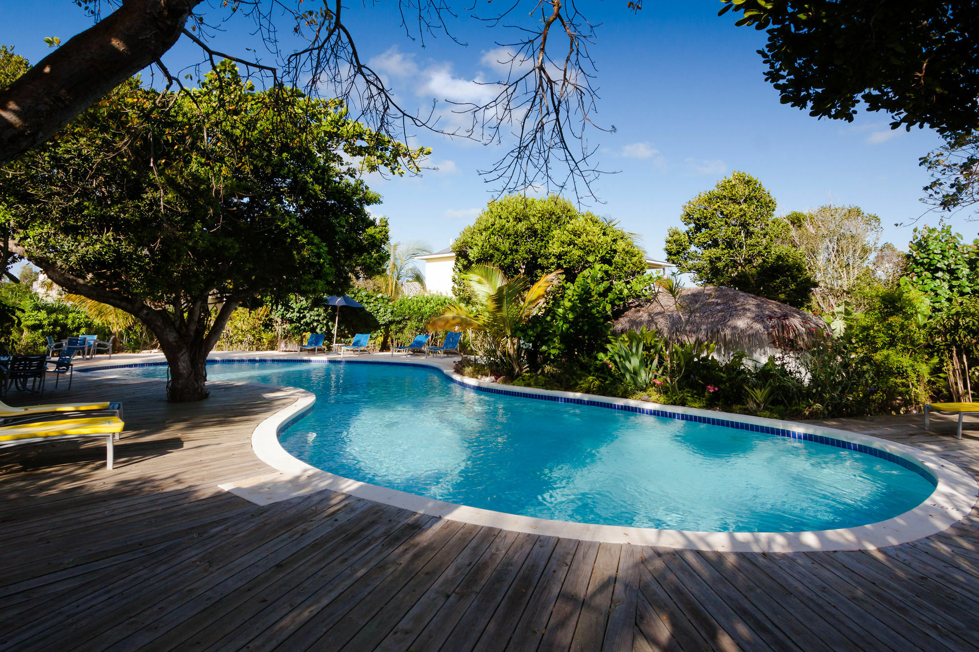 Aparthotel Pineapple Fields Governor S Harbour Exterior foto