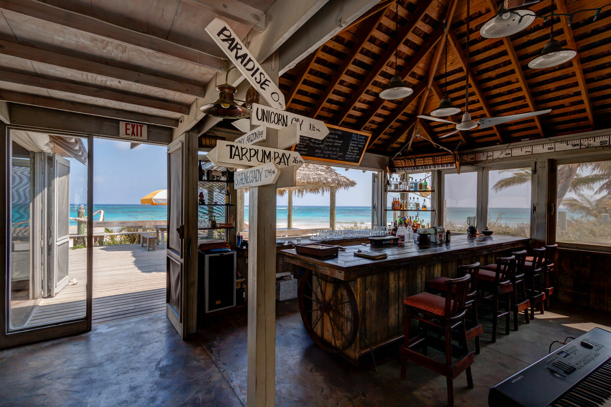 Aparthotel Pineapple Fields Governor S Harbour Exterior foto