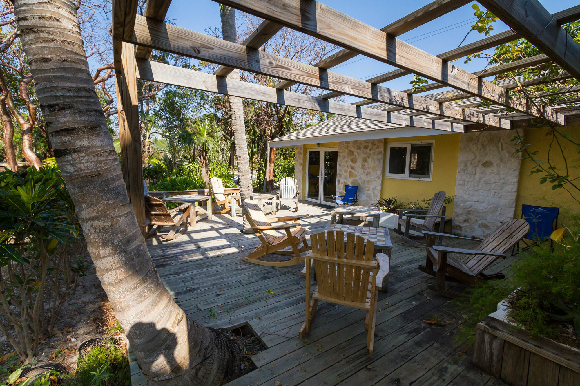 Aparthotel Pineapple Fields Governor S Harbour Exterior foto